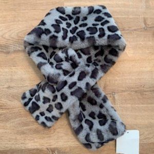 Faux Fur Animal Print Key Hole Scarf